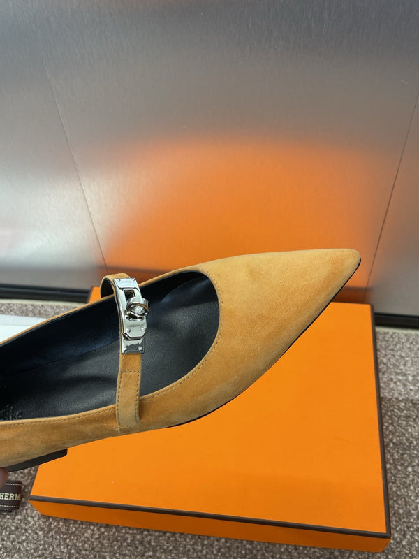 HM 25C Kelly Ballet Flat Brown Suede 208271