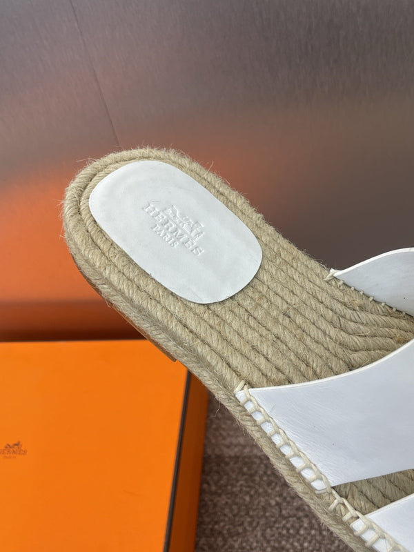 HM 25 Antigua Espadrilles White Calfskin