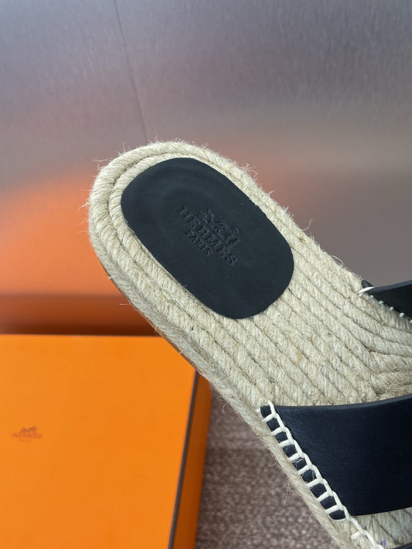 HM 25 Antigua Espadrilles Black Calfskin