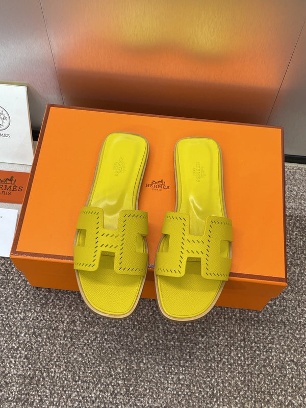 HM 25 Oran Sandal Yellow Perforate Epsom Leather