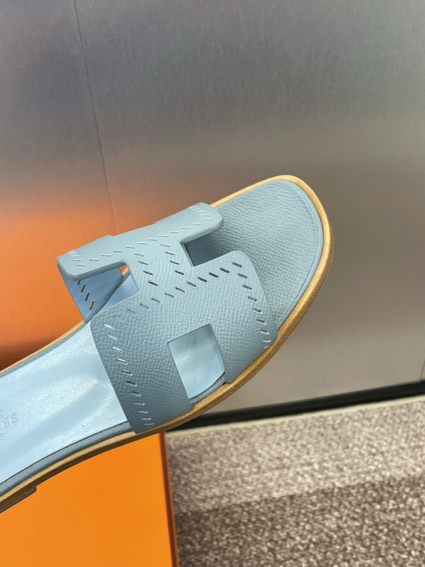 HM 25 Oran Sandal Dark Cloud Blue Perforate Epsom Leather