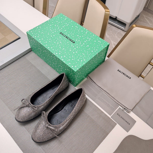 Balen 25 bow ballet flat attached rhinestones in grey calfskin 184484