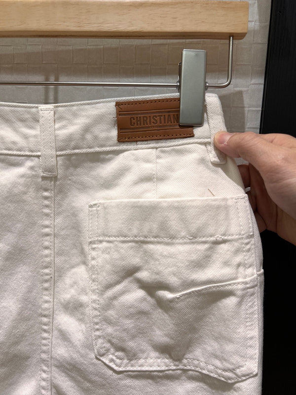 Pantaloni dritti a gamba larga CD in cotone bianco