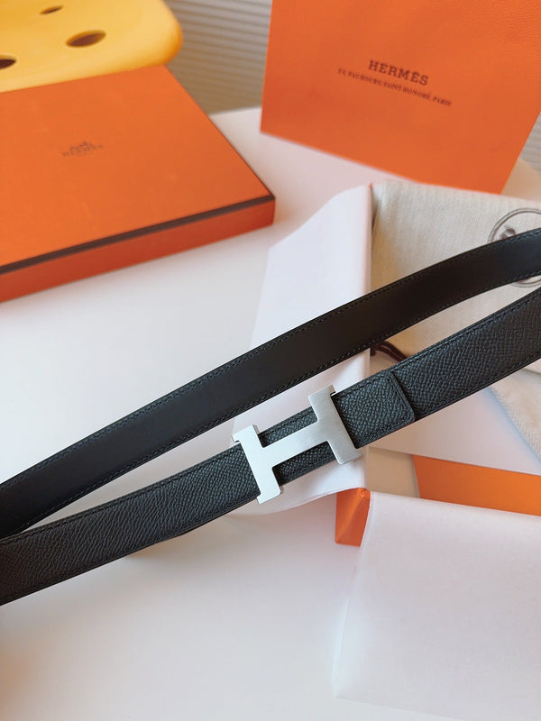 MINI H BELT BUCKLE & REVERSIBLE BLACK LEATHER STRAP 24 MM SILVER HARDWARE