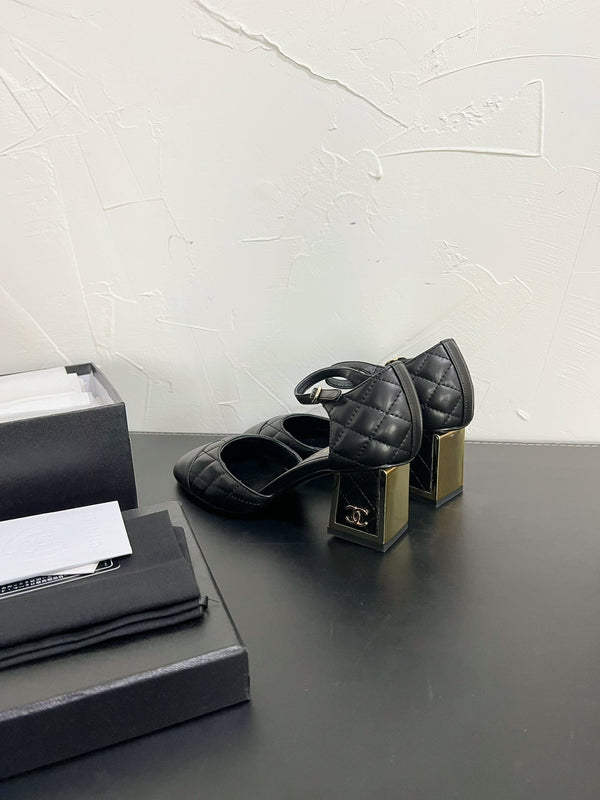 CC Mary Janes 55mm In Black Quilted Lambskin  949762