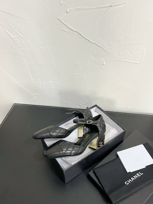 CC Mary Janes 55mm In Black Quilted Lambskin  949762