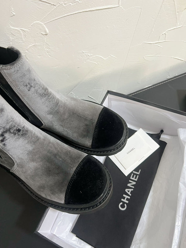 CC Chelsea Ankle Boots In Grey Mix Black Velvet 949685