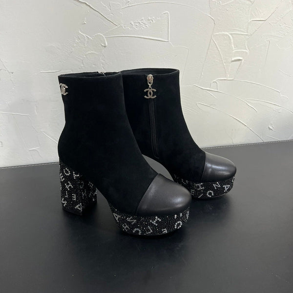 CC Short Boots 95mm In Black With Letters Printed Suede And Lambskin 949659