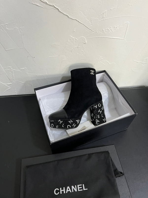 CC Short Boots 95mm In Black With Letters Printed Suede And Lambskin 949659