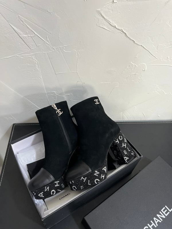 CC Short Boots 95mm In Black With Letters Printed Suede And Lambskin 949659