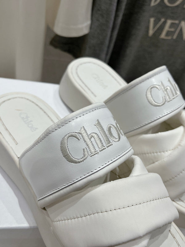 CHLOÉ MILA PLATFORM 5 CM IN NYLON BIANCO CON LOGO RICAMATO