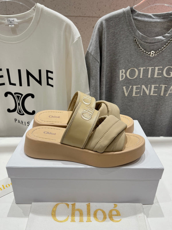 CHLOÉ MILA PLATFORM 5 CM IN NYLON GRIGIO OSTRICA CON LOGO RICAMATO