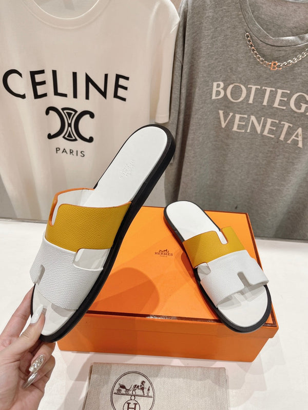 SANDALO IZMIR IN PELLE DI AGNELLO GIALLA E BIANCA