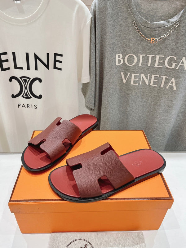 SANDALO IZMIR IN PELLE DI AGNELLO RUBINO