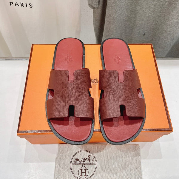 SANDALO IZMIR IN PELLE DI AGNELLO RUBINO