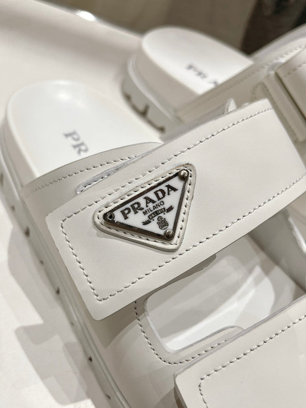 SANDALI CON CINTURINO PRA IN PELLE DI VITELLO BIANCA