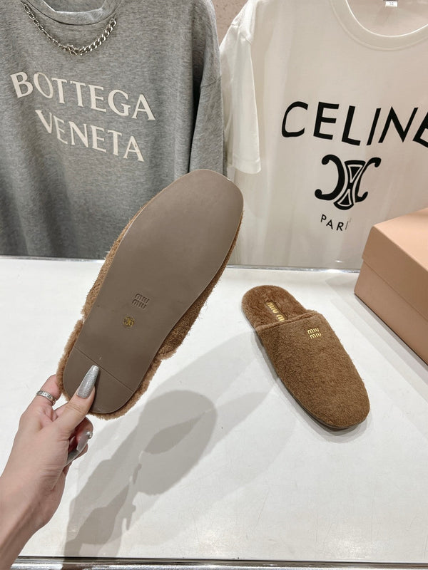 Miu Slippers Peanut Brown Imported Sheepskin