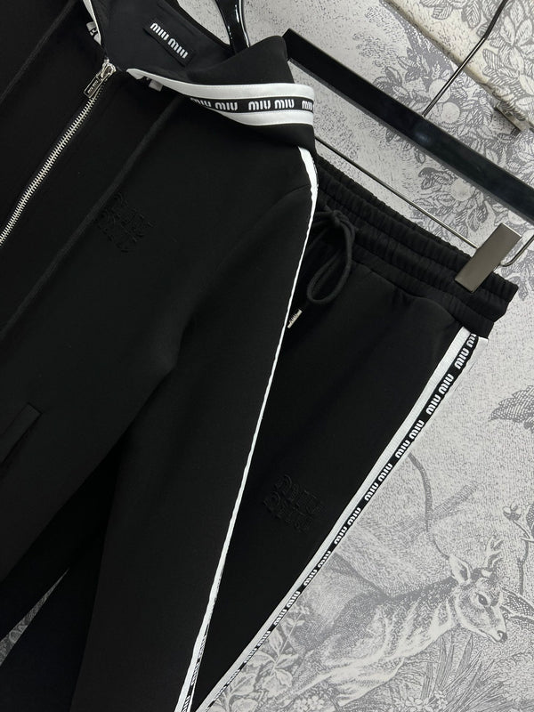 Miu Miu 25 Lazy Suits Nero Cotone