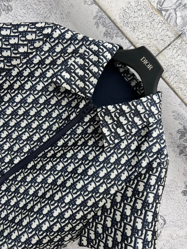 CD 25 Abito a maniche corte in poliestere nero beige