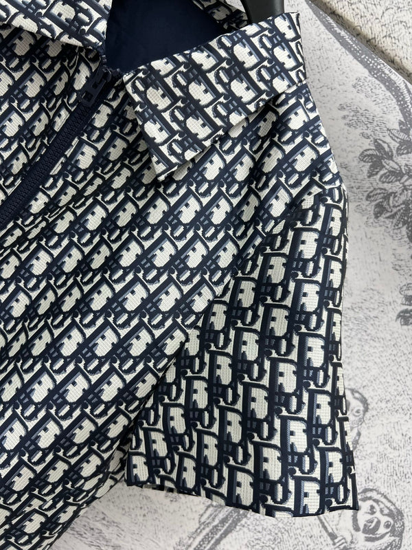 CD 25 Abito a maniche corte in poliestere nero beige