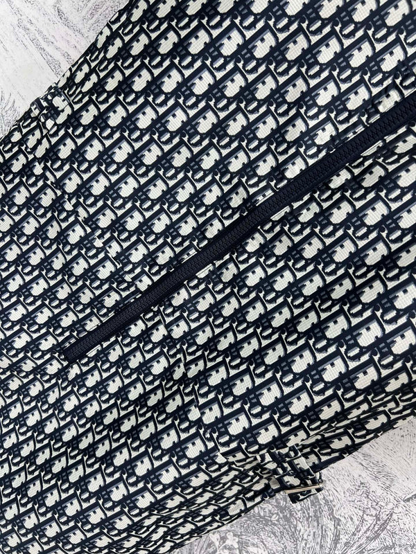 CD 25 Abito a maniche corte in poliestere nero beige