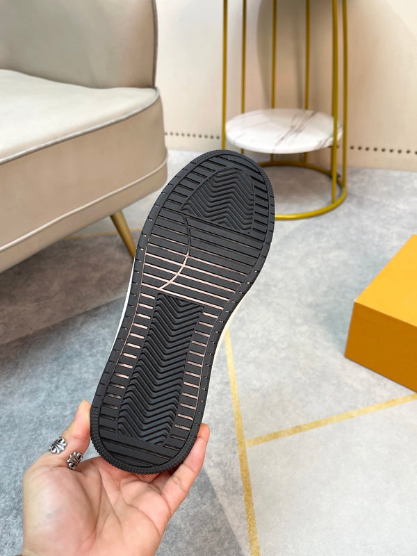 CD RETRO MULE WHITE AND BEIGE CALFSKIN