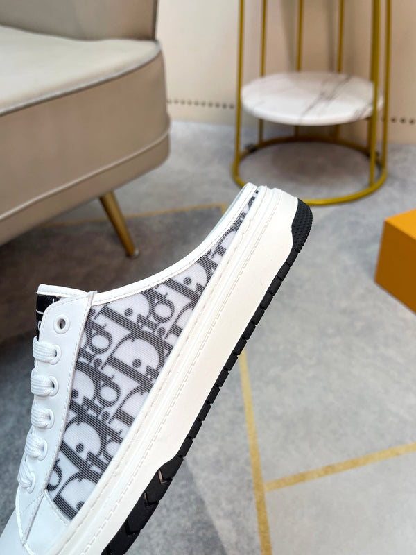 CD RETRO MULE WHITE AND BLACK CALFSKIN