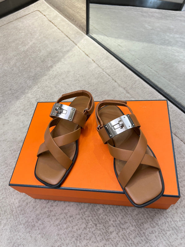 Sandalo Ines in pelle di vitello marrone