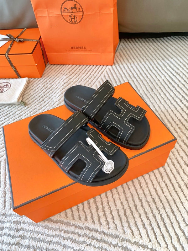 HM Chypre Sandal Black With White Stitching Lambskin 963494