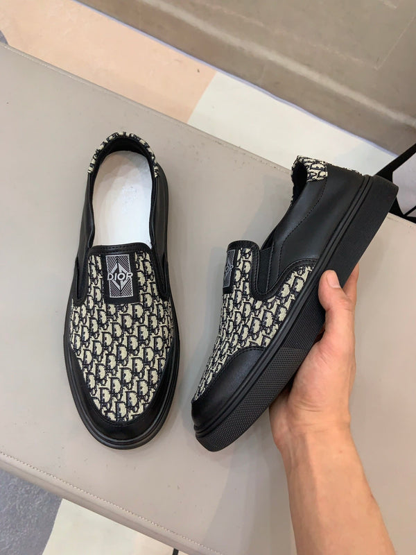 CD B23 SLIP ON BLACK CALFSKIN AND BEIGE FABRIC