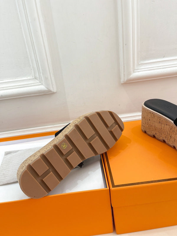 Eze 65 Sandal Black Suede