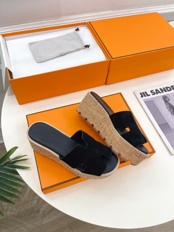 Eze 65 Sandal Black Suede