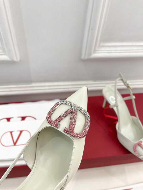 Decolleté Vlogo Signature Slingback in pelle di vitello bianca con cristalli degradati