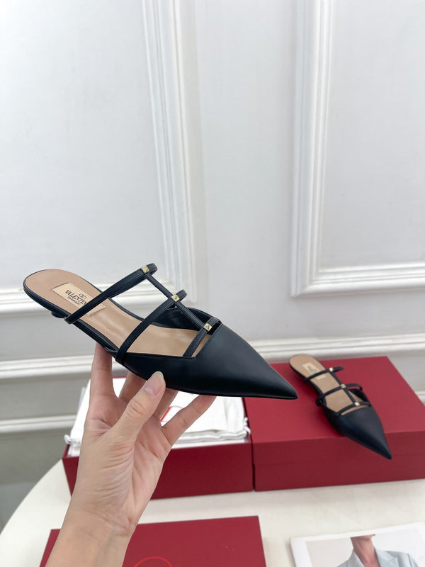 Sandalo Rockstud Wispy in pelle di vitello nera 20 mm