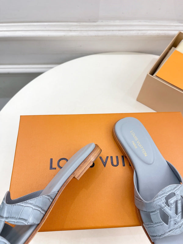 isola flat mule grey calfskin