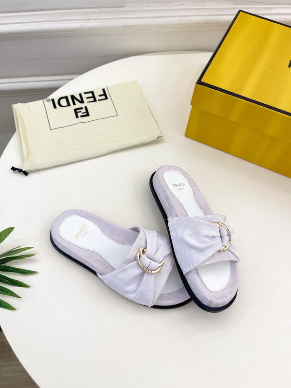 FENDI FLAT SLIPPER IN WHITE JACQUARD FABRIC WITH GOLD HARDWARE