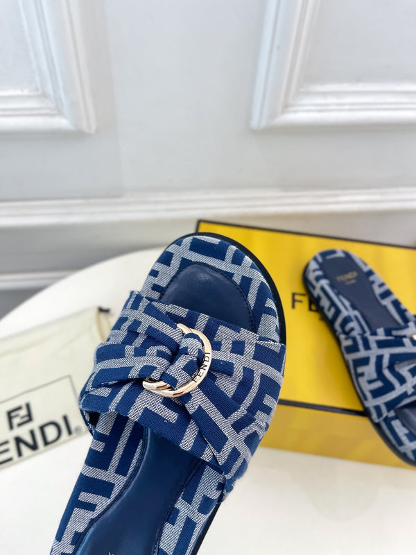 FENDI FLAT SLIPPER IN NAVY BLUE MONOGRAM JACQUARD FABRIC WITH GOLD HARDWARE