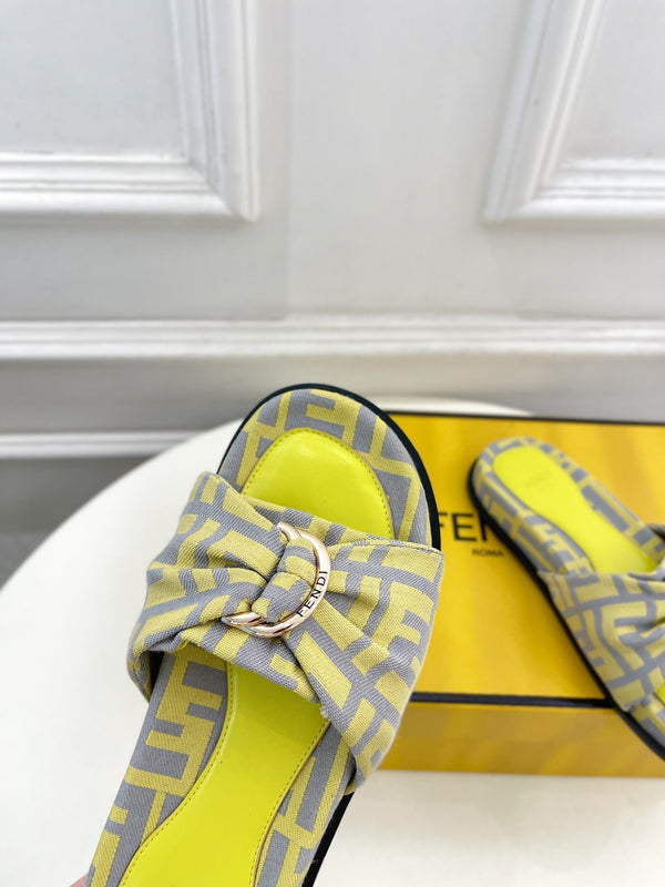 FENDI FLAT SLIPPER IN YELLOW MIX GREY MONOGRAM JACQUARD FABRIC WITH GOLD HARDWARE