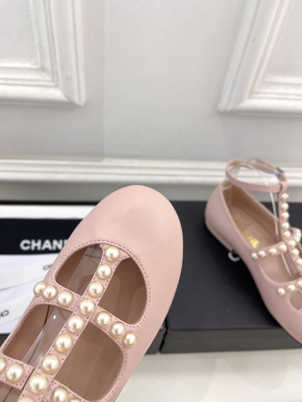 CC Mary Jane 10mm In Light Pink With Small Pearls Lambskin 948760