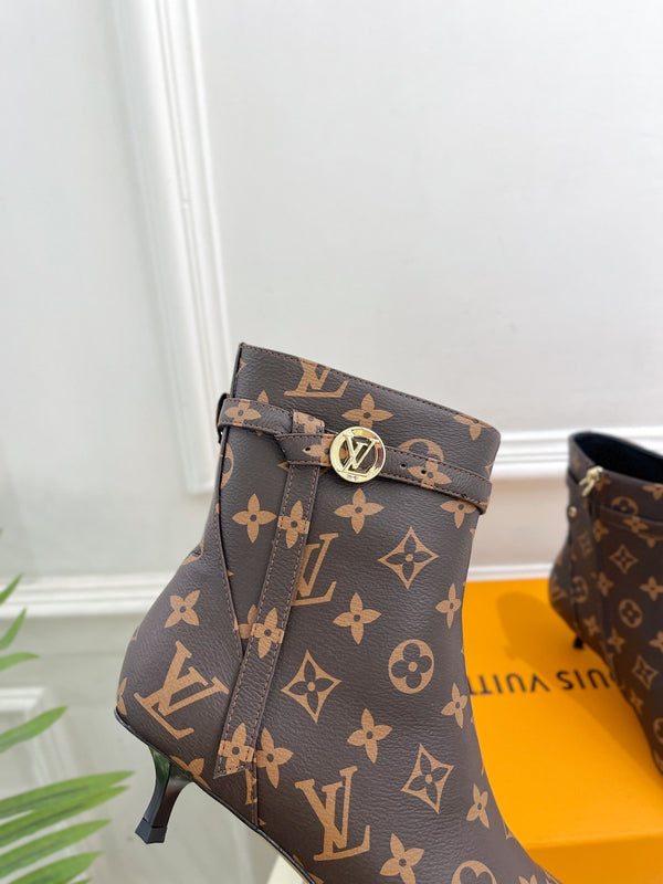 Stivaletto LV Stellar 40mm in pelle di vitello monogramma marrone scuro