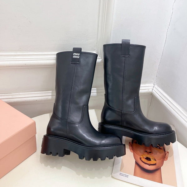 Miu short Boots Glossy Black Calfskin