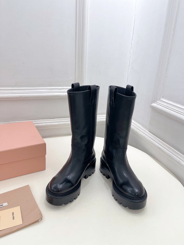 Miu short Boots Glossy Black Calfskin