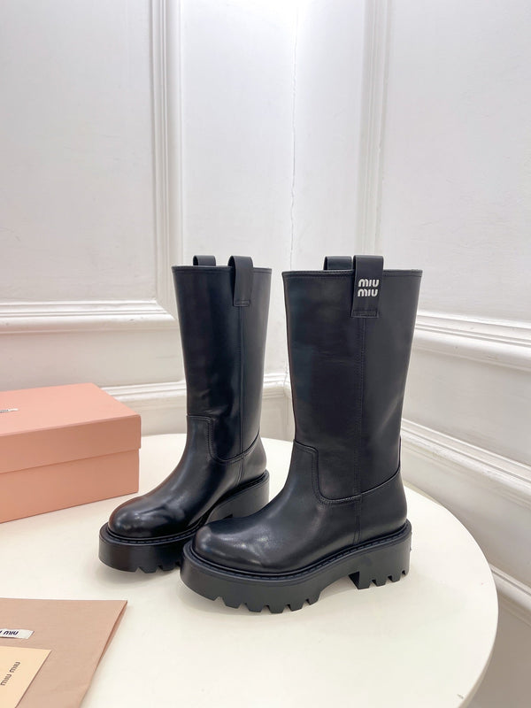 Miu short Boots Glossy Black Calfskin