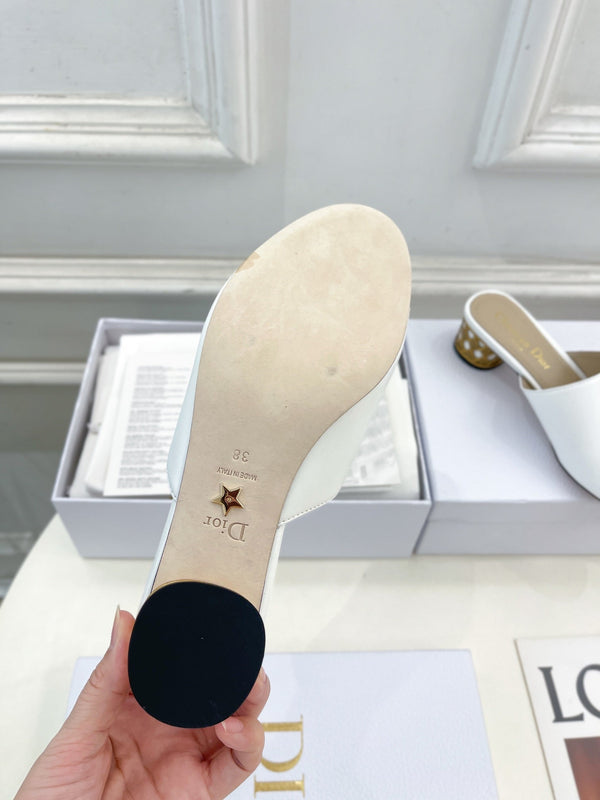 CD Icon Heeled Slide 40mm White Calfskin