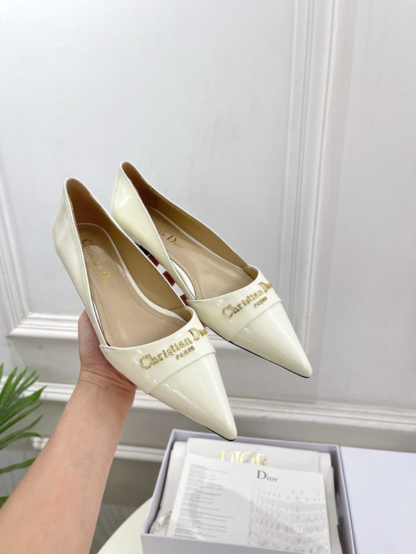CD 25 Pump Flat White Patent Leather 307413