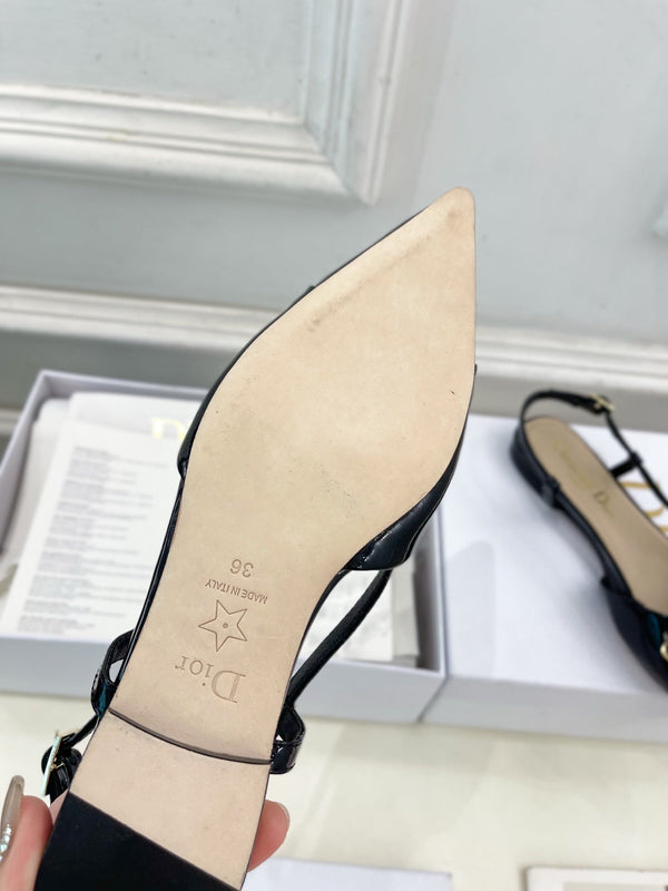 CD 25 Slingback Flat Black Patent Leather 307438