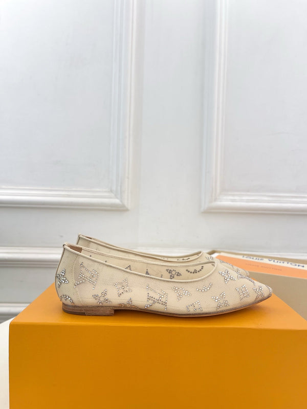 LV Gala Rhinestone Pointed Toe Flat Beige Mesh 425137