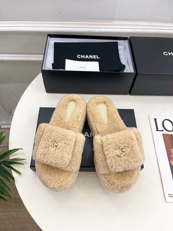 Ciabatte con logo CC 25s 50mm Beige Lana GHW 435264