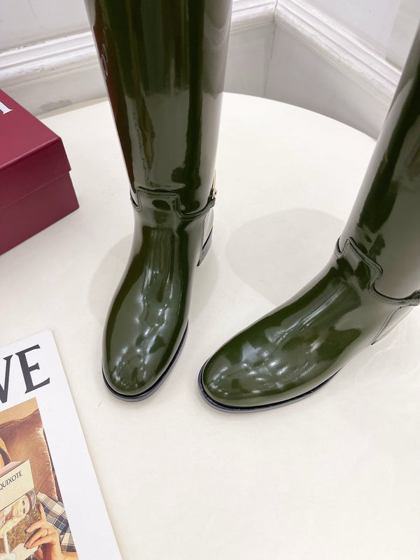 Gucci 25𝐬𝐬 horsebit long boots dark olive green patent calfskin 435383
