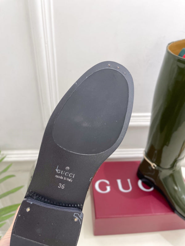 Gucci 25𝐬𝐬 horsebit long boots dark olive green patent calfskin 435383